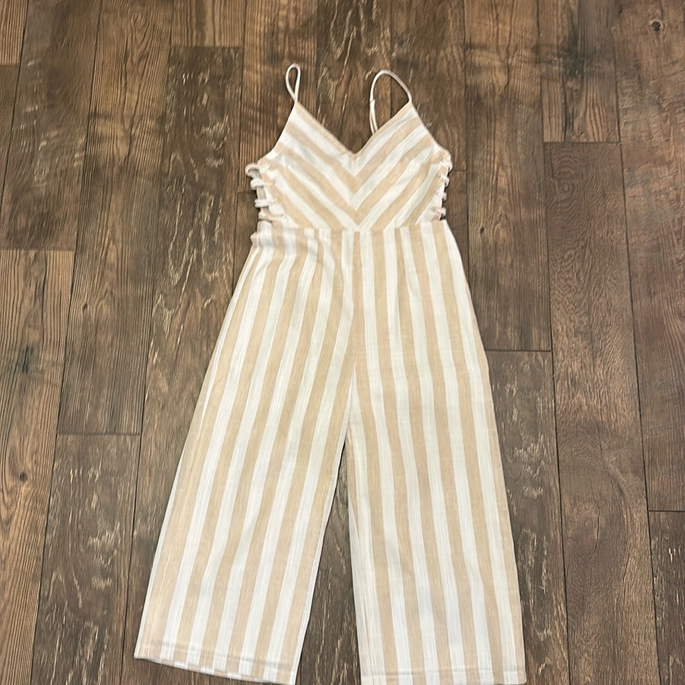 Forever21 Khaki and White Jumpsuit with Cutout Sides (Sz L)